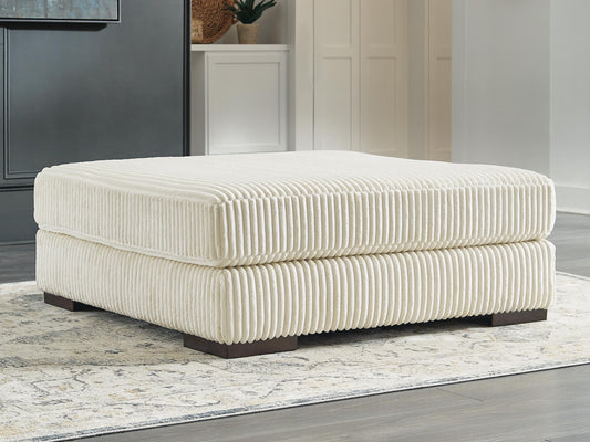 Lindyn Oversized Accent Ottoman