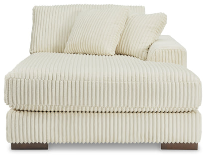 Lindyn Super Chaise