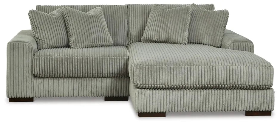 Lindyn 2PC Sectional with Chaise