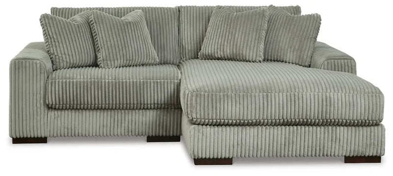 Lindyn 2PC Sectional with Chaise