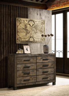 Cómoda Woodmont de 8 cajones en marrón dorado rústico