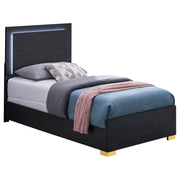 Cama con panel LED Marceline Wood en color negro