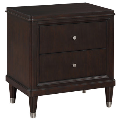Emberlyn  Queen Bedroom Set Brown
