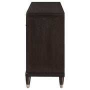 Cómoda Emberlyn de 6 cajones marrón