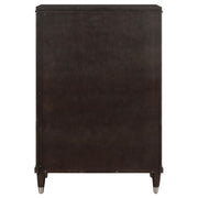 Cómoda de dormitorio Emberlyn de 5 cajones marrón