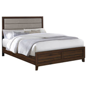 Cama tapizada Welsley de 50 pulgadas en nogal