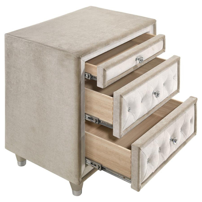 Antonella 3-drawer Upholstered Nightstand