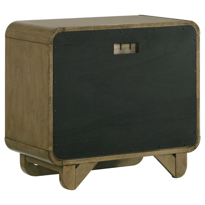 Juego de dormitorio Amsbury color nuez moscada