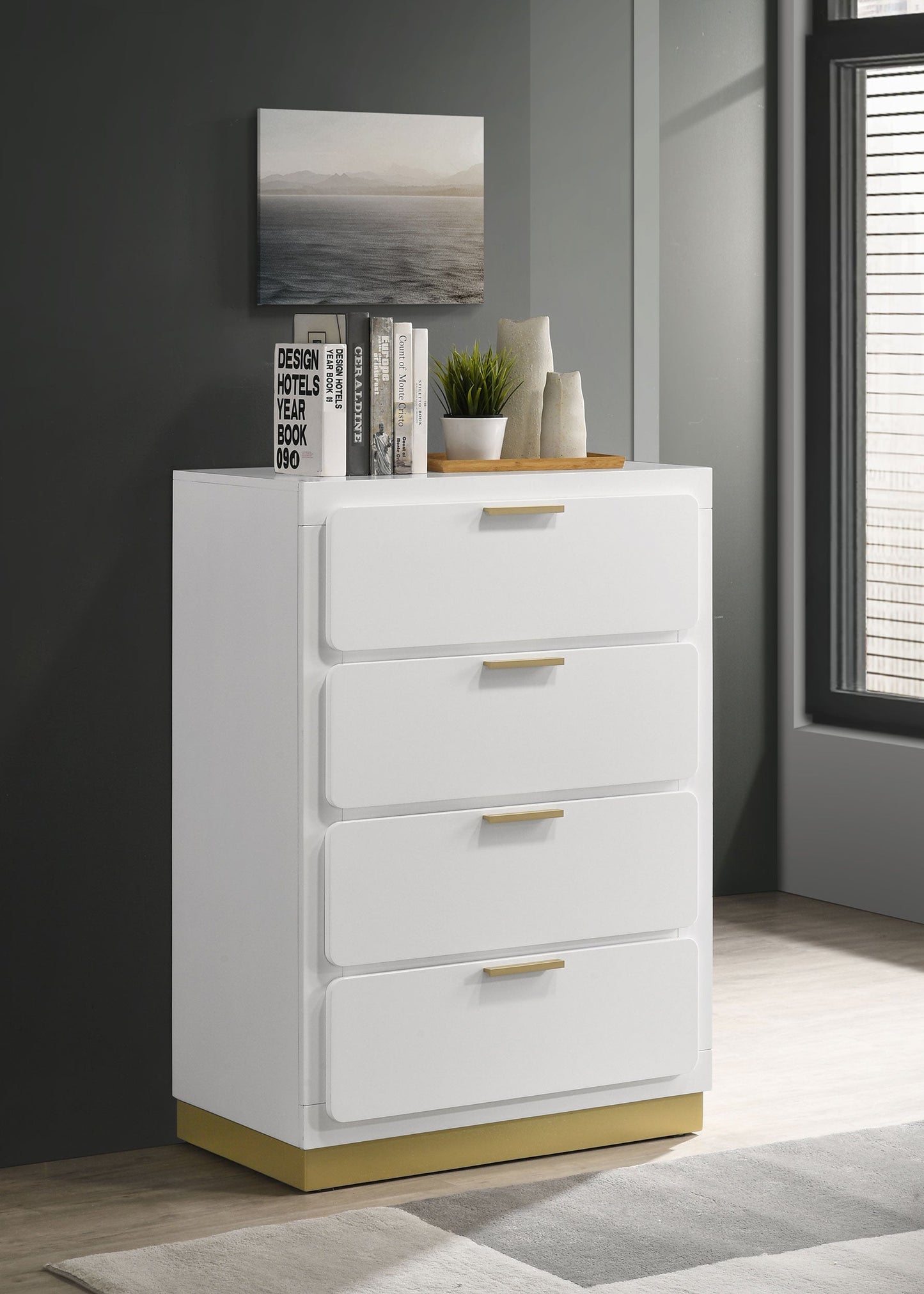 Caraway 4-drawer Bedroom Chest Black