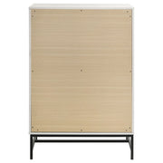 Cómoda de dormitorio Sonora de 4 cajones en color blanco