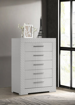 Cómoda de dormitorio Ives de 5 cajones, gris, alto brillo