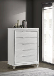 Cómoda de dormitorio Marmore de 5 cajones en color blanco