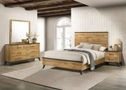 Juego de dormitorio Kaywood de pino natural