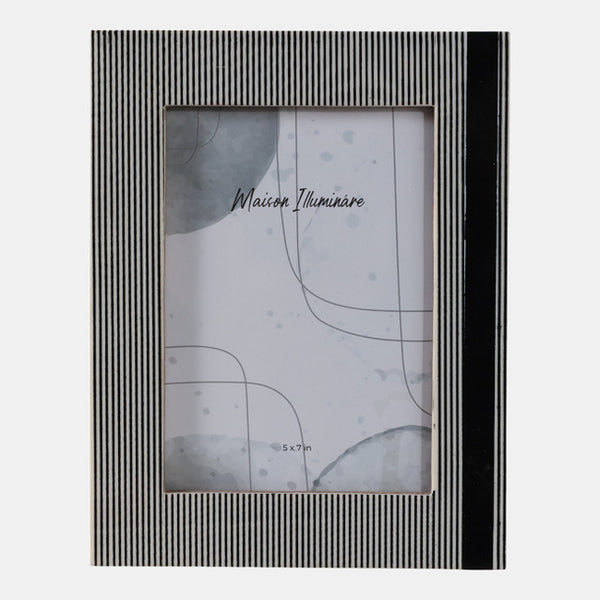 Lines Resin Photo Frame