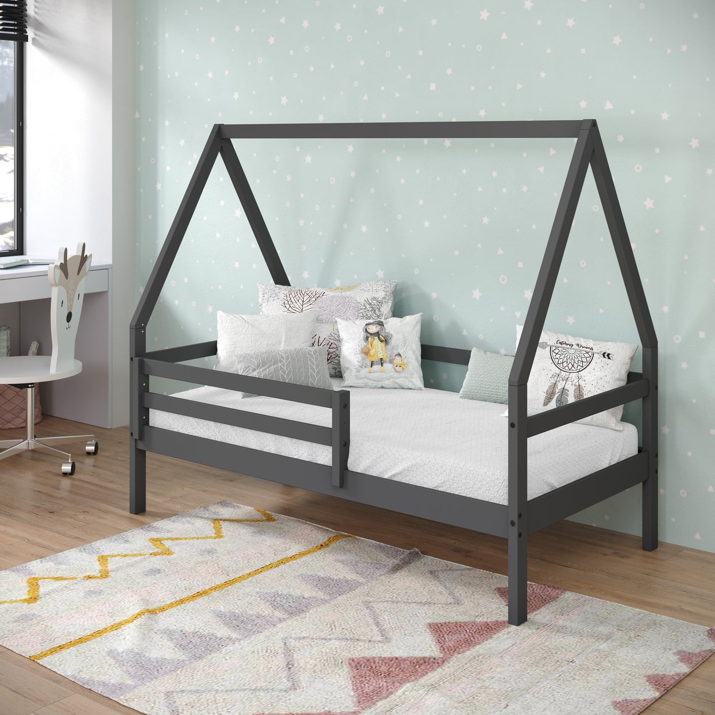 A-Frame Modern House Bed