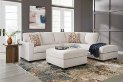Aviemore 2-Piece Sectional with Chaise