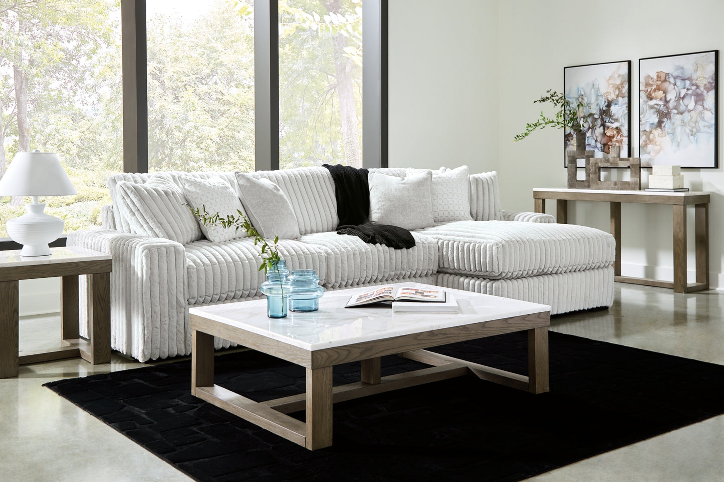 Stupendous 2-Piece Sectional with Chaise