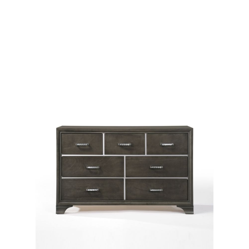 Carine II 7 Drawers Dresser
