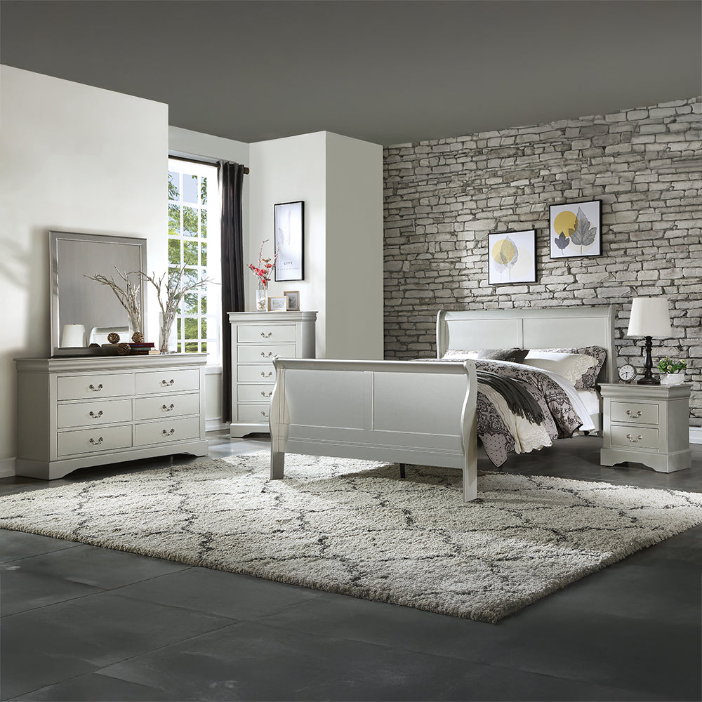 Louis Philippe III Eastern King Bed - Platinum