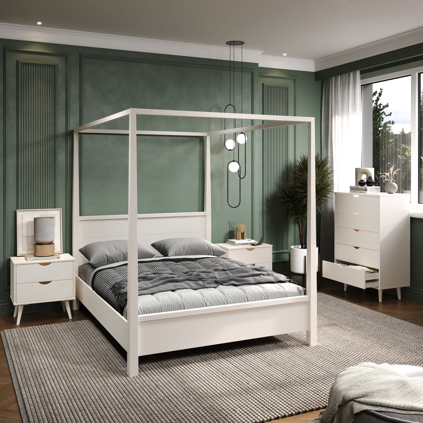 Canopy Bed in