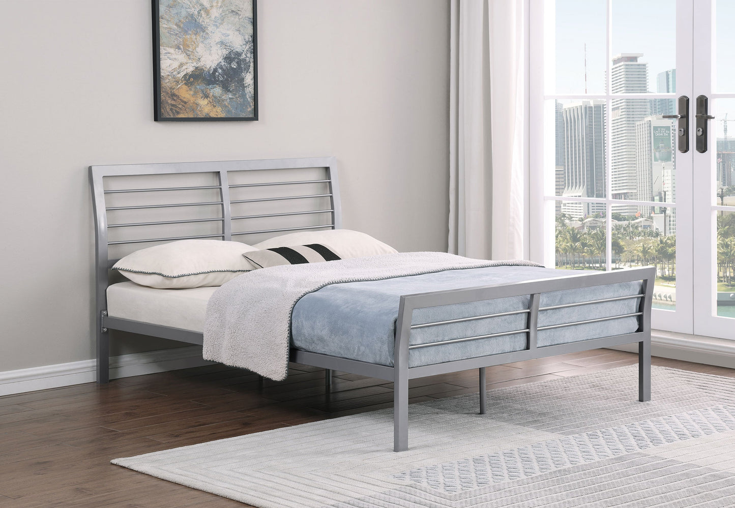 Cama abierta de metal Cooper color plata
