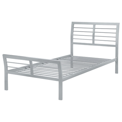 Cama abierta de metal Cooper color plata