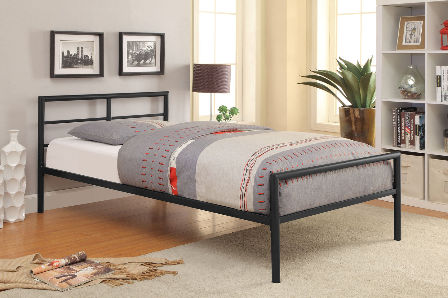 Cama Fisher de estructura abierta de metal color bronce