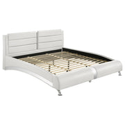 Jeremaine Bedroom Set White