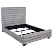 Cama Patricia de 58 pulgadas tapizada en bouclé gris