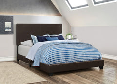 Cama tapizada en tela Dorian color crema