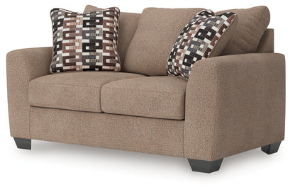 Triston-Peaks Loveseat