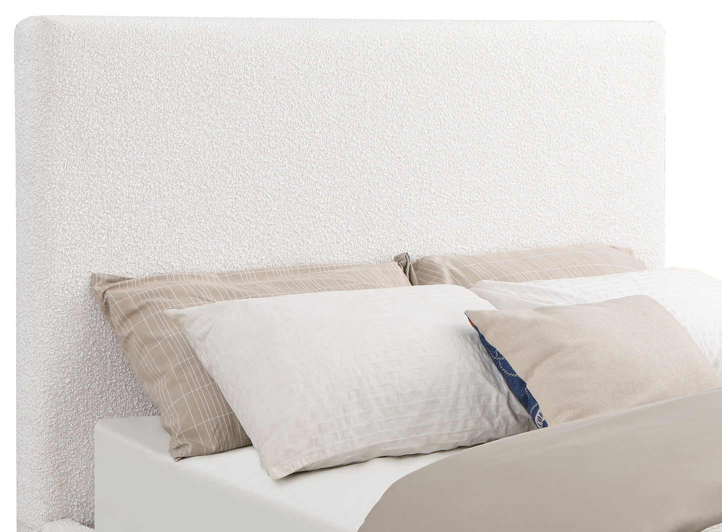 Cama tapizada Knox color crema