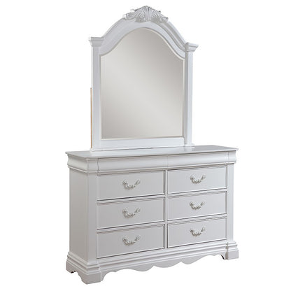 Estrella Dresser