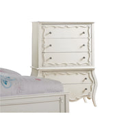 Cómoda Edalene de 5 cajones