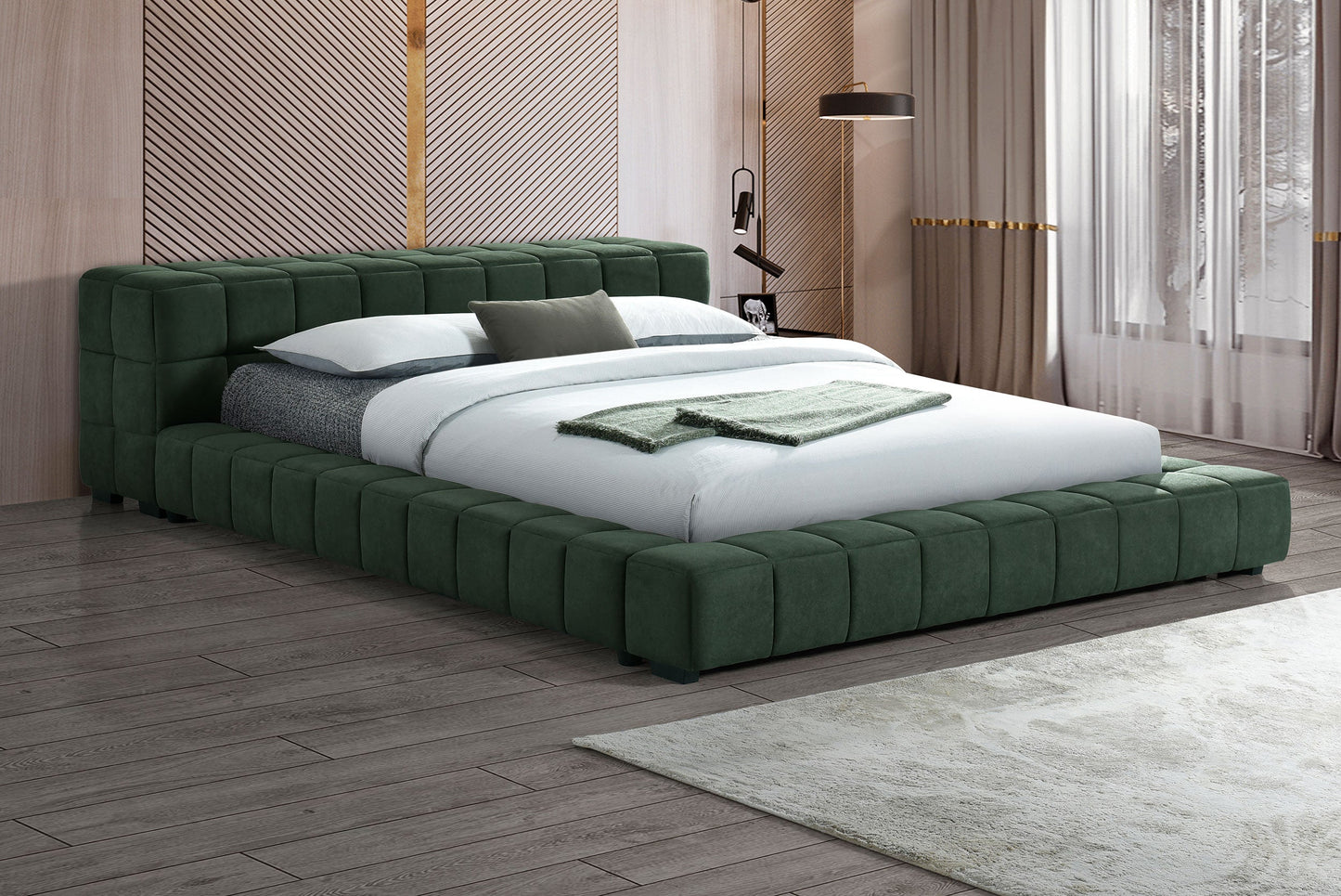 Cama tapizada Trinity Cal King con plataforma verde