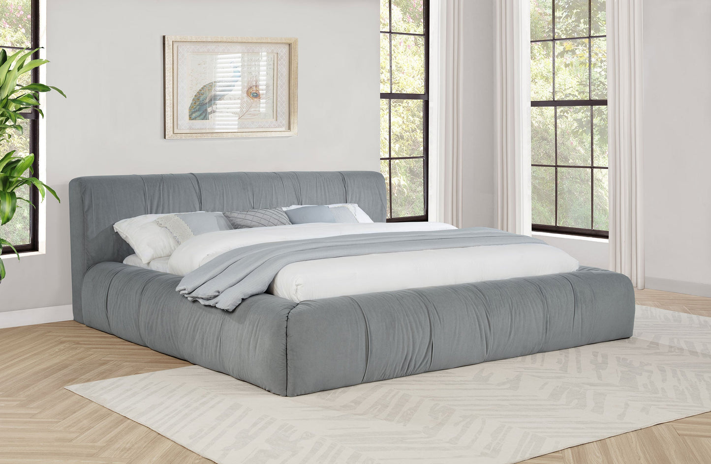 Cama de plataforma tapizada Wilshire gris