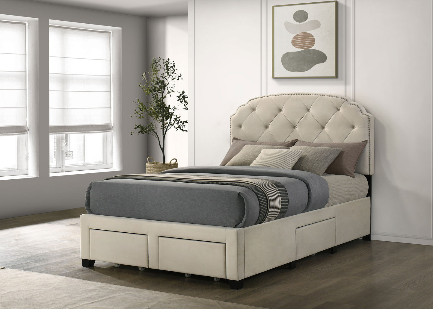 Marianna 4-drawer Upholstered Storage Bed Cream
