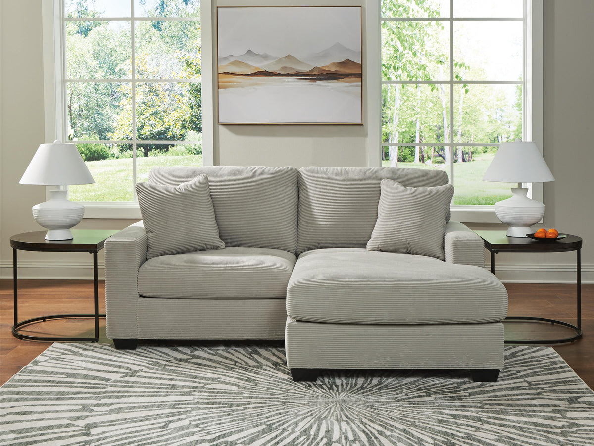 Amesley Sofa Chaise