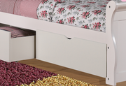 Cama de trineo blanca