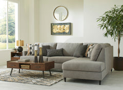Santasia 2-Piece Sectional with Chaise
