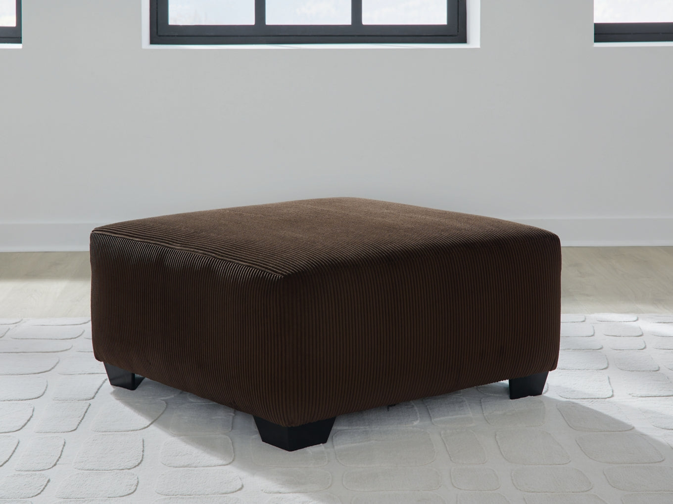 Landsings Oversized Accent Ottoman