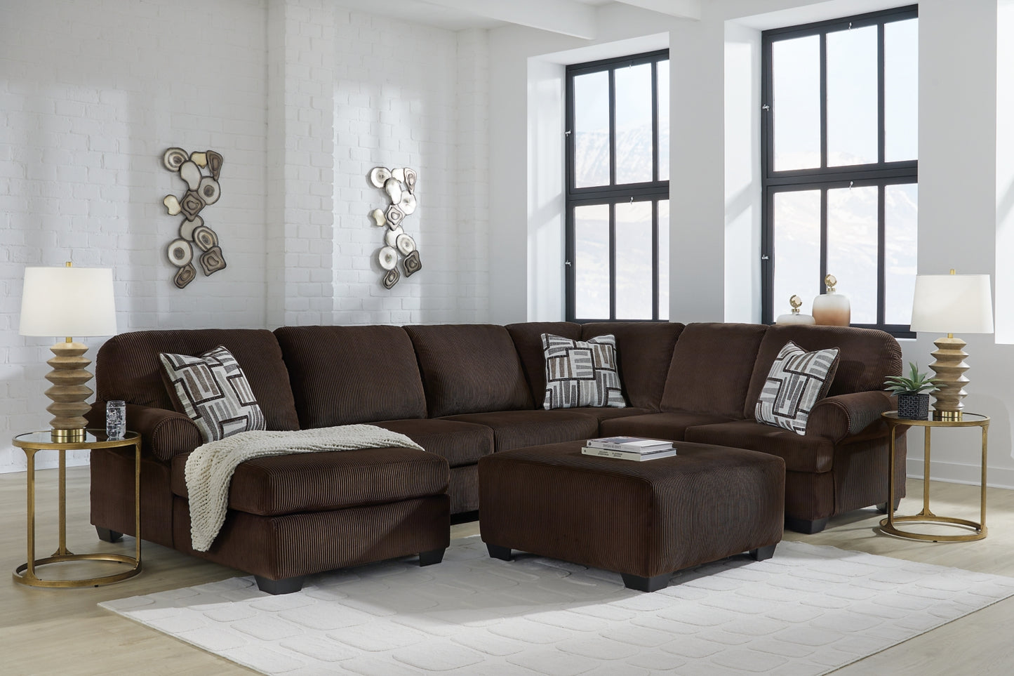 Landsings 3-Piece Sectional with Chaise