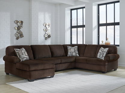 Landsings 3-Piece Sectional with Chaise