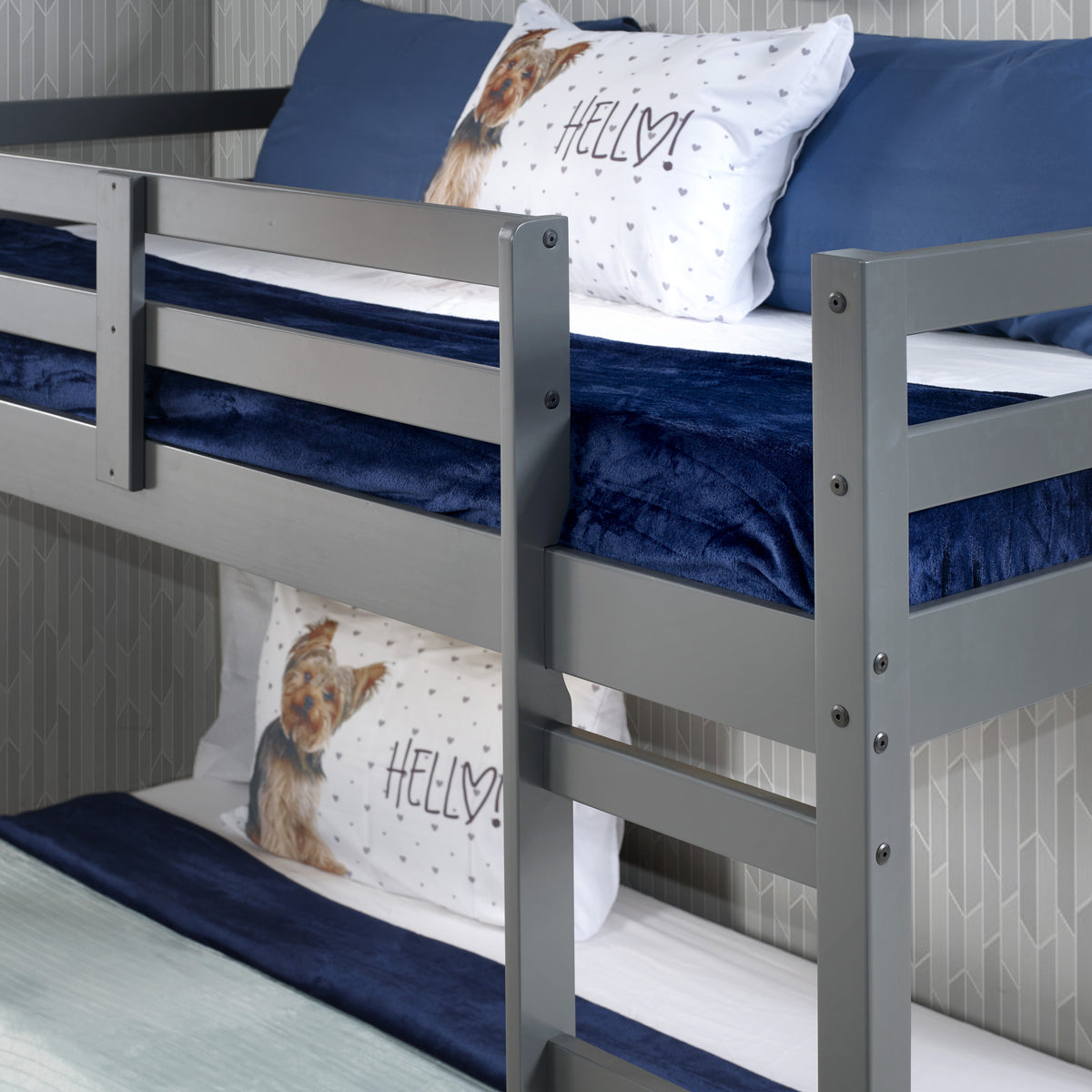 Cama alta doble de madera maciza para adolescente Gastón