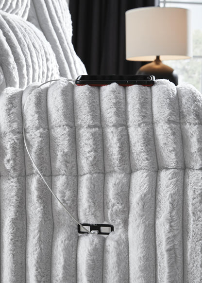 Technique DBL Recliner Power Loveseat w/ Console