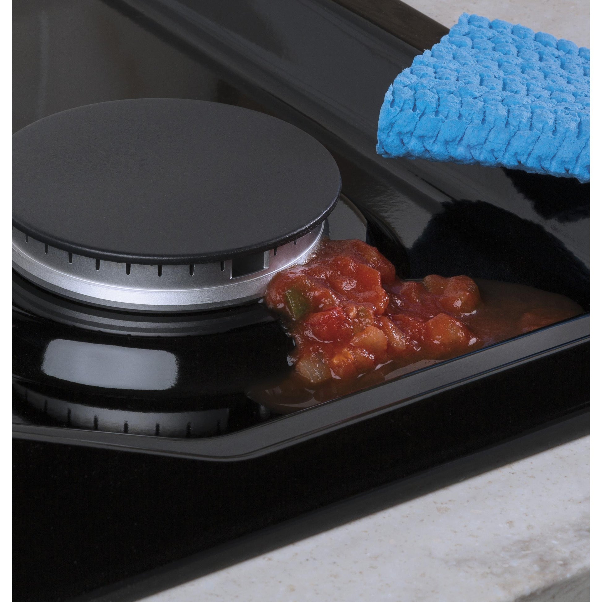  GE 30-inch Built-In gas Cooktop JGP5030DLBB IMAGE 3