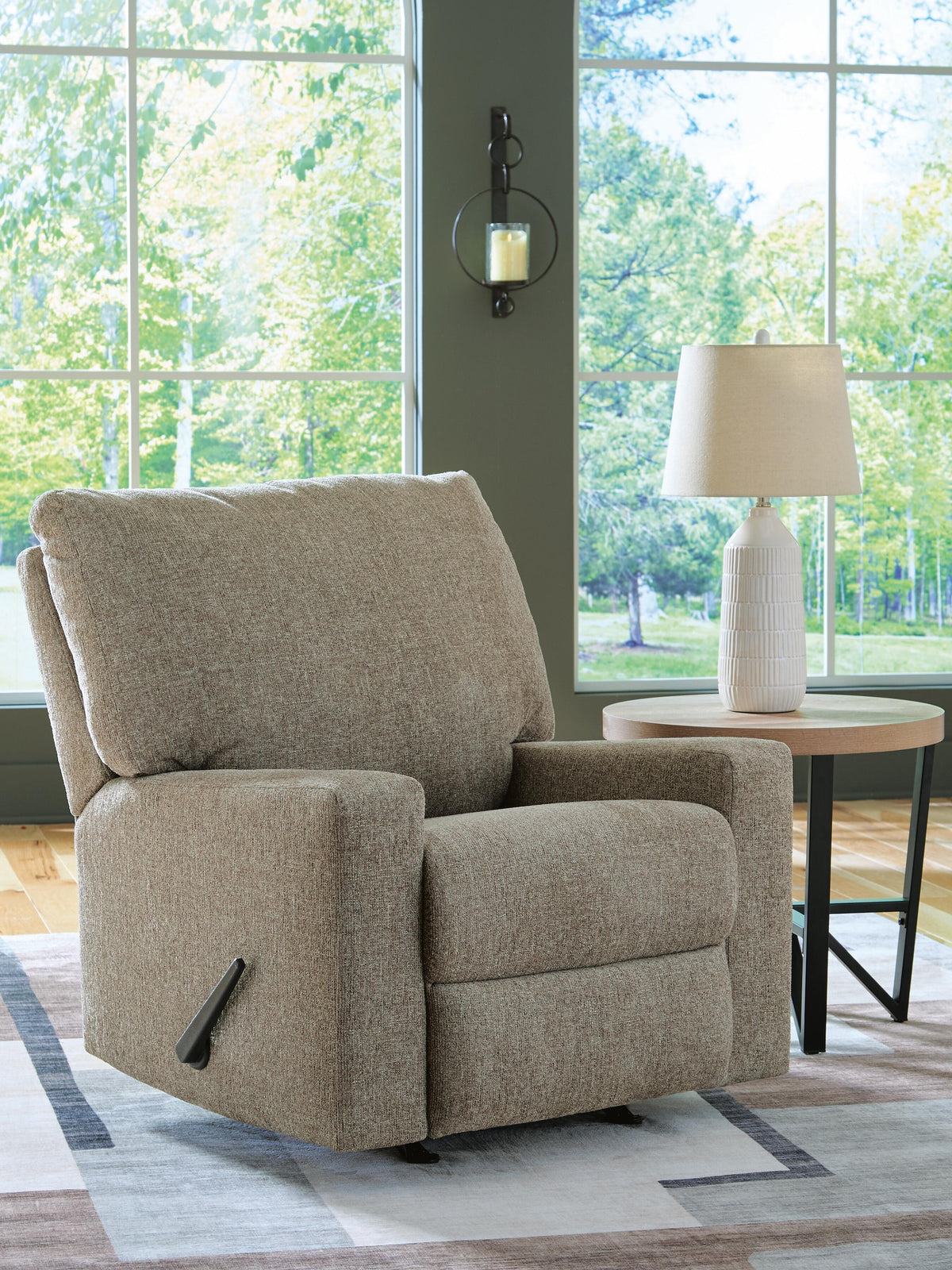 Newellen Rocker Recliner