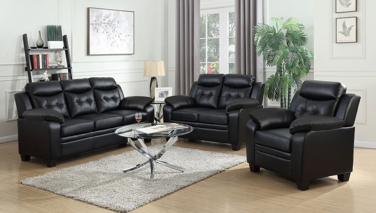 Conjunto de sofá capitoné con brazos acolchados y tapizado Finley en negro
