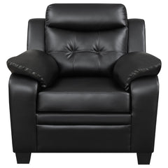 Sillón tapizado Finley con brazos acolchados y capitoné, color negro