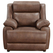Sillón Ellington con brazos acolchados y tapizados, color marrón oscuro
